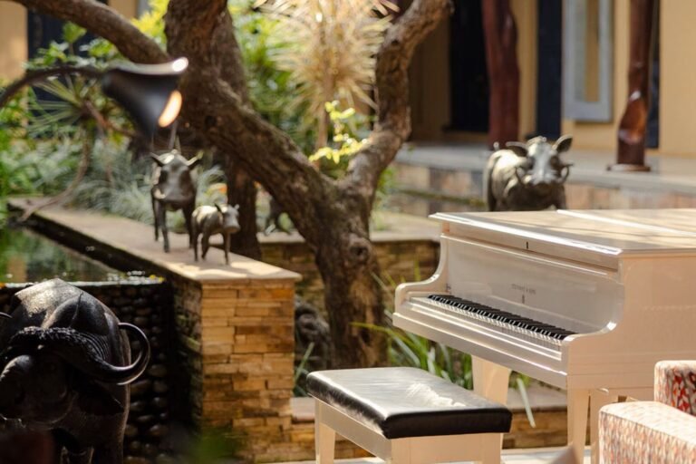 Jumeirah at Thanda safari3